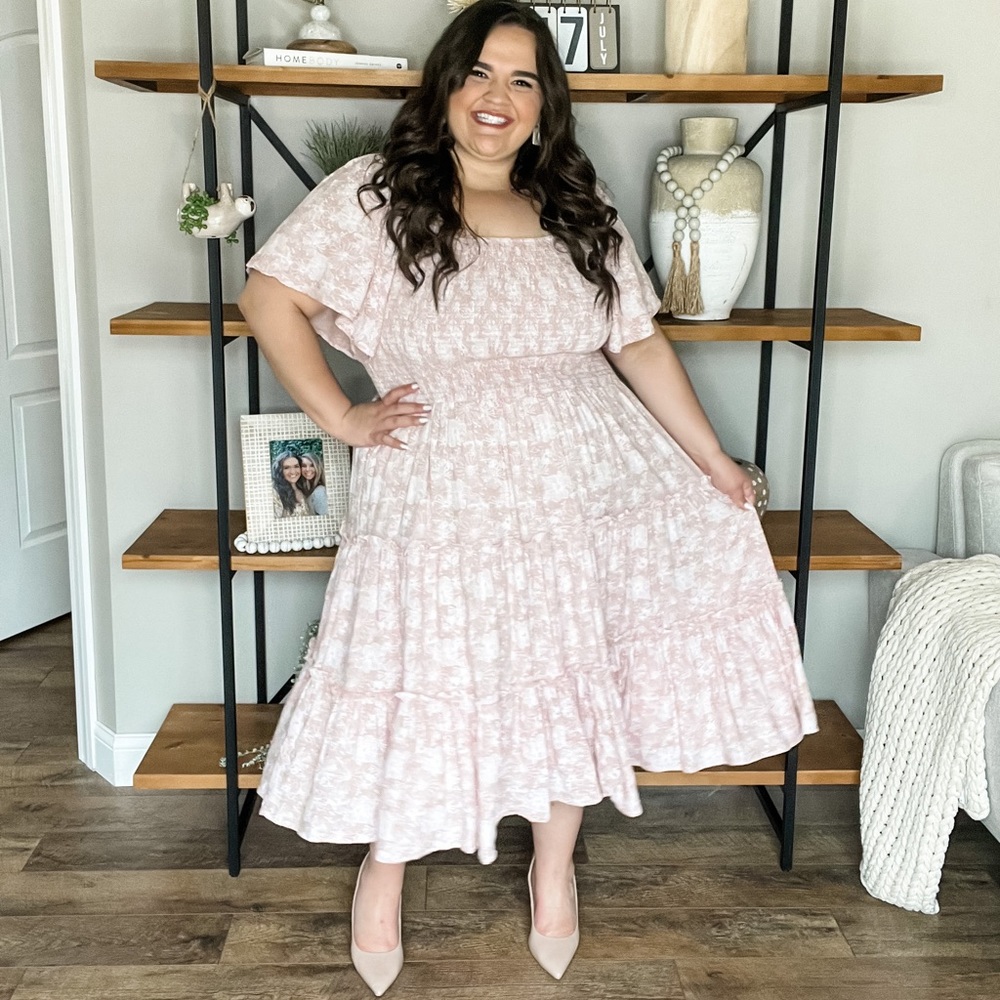 Ivy City Co Pink Floral Midi Dress